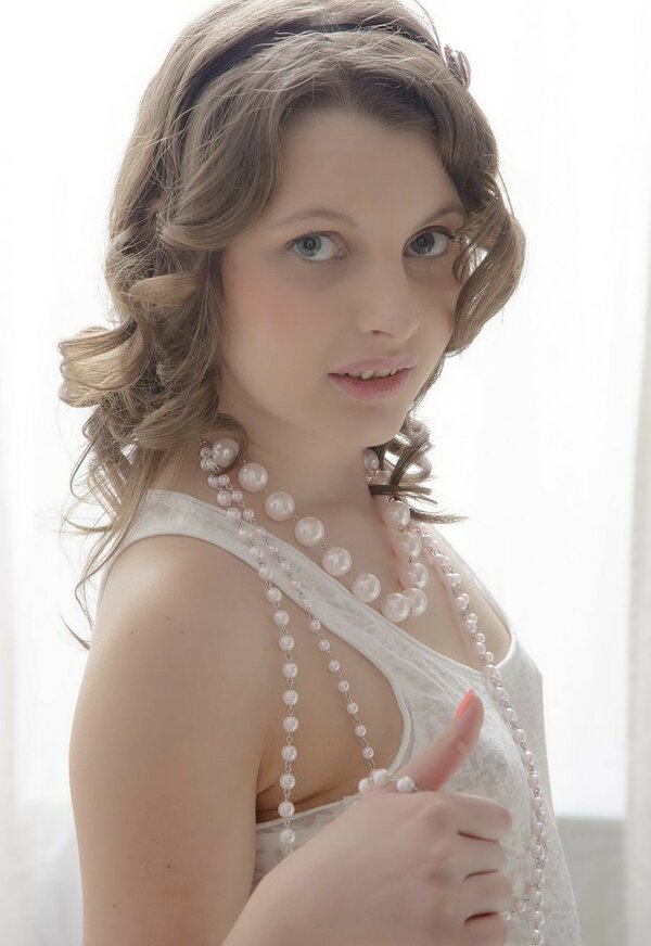 Роза, 20 лет, 0 размер груди